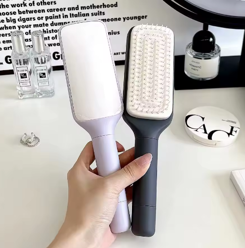 GlamBrush™ Self-Cleaning Hairbrush: Effortless Hair Care